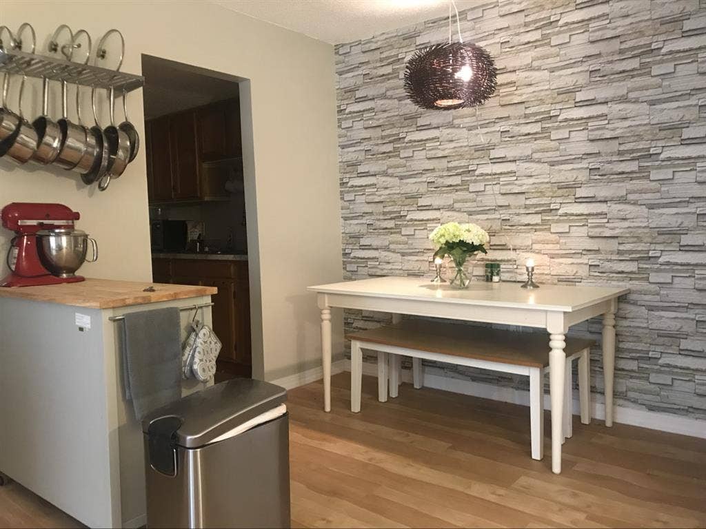 Monthly, WiFi + utility, furnishedd