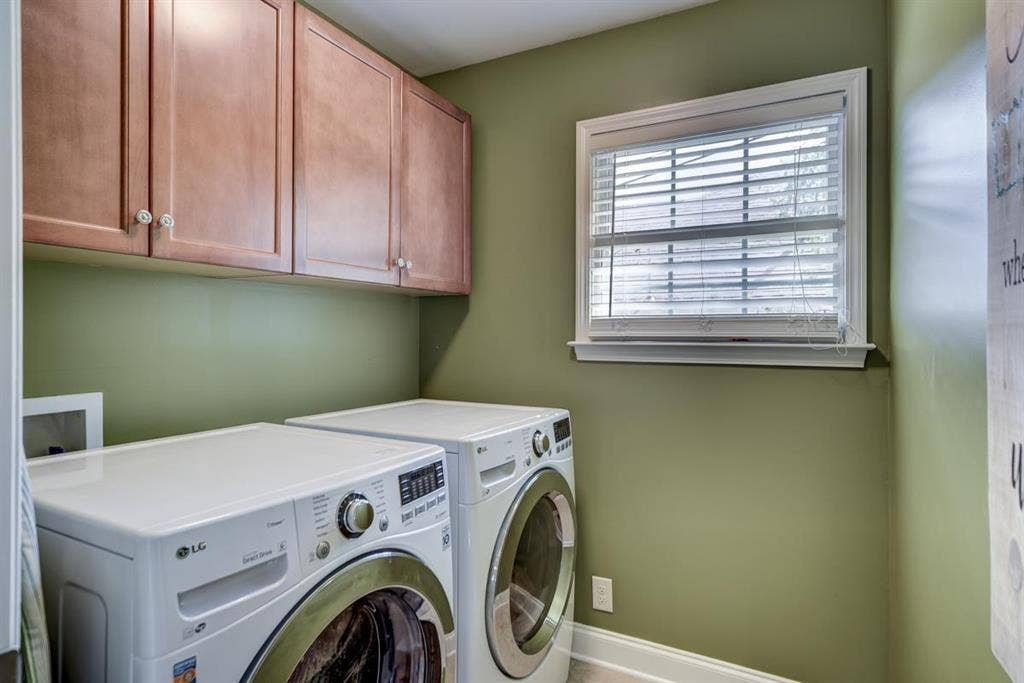 1 bedroom / 1 bathroom