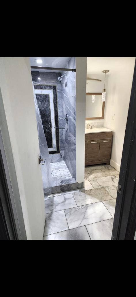 FULLY-FURN., All inclu. Apartment!!