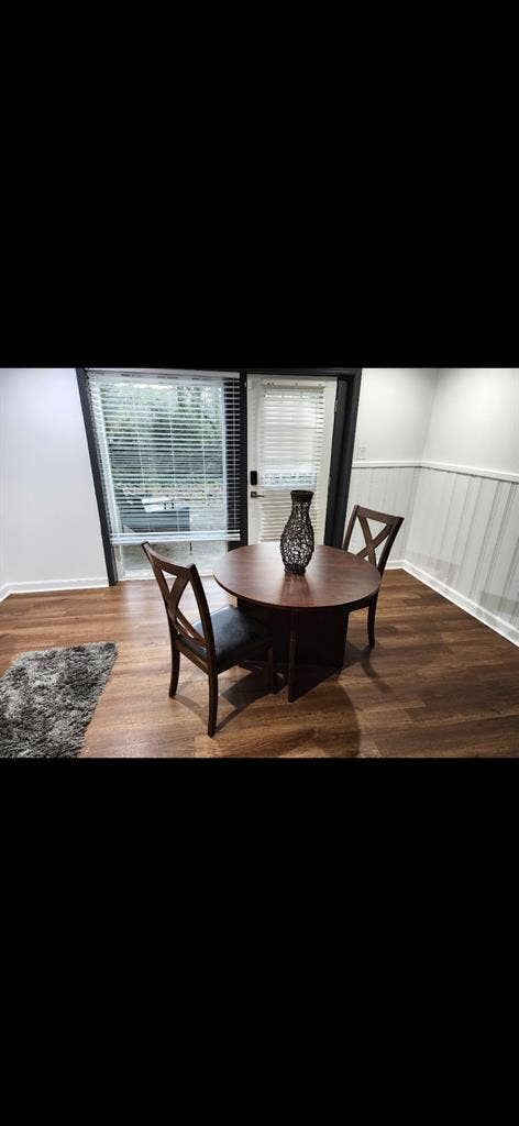 FULLY-FURN., All inclu. Apartment!!