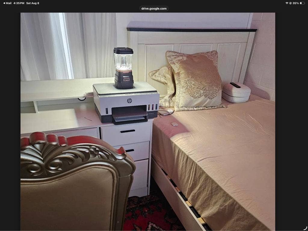 Available room for rent $1200