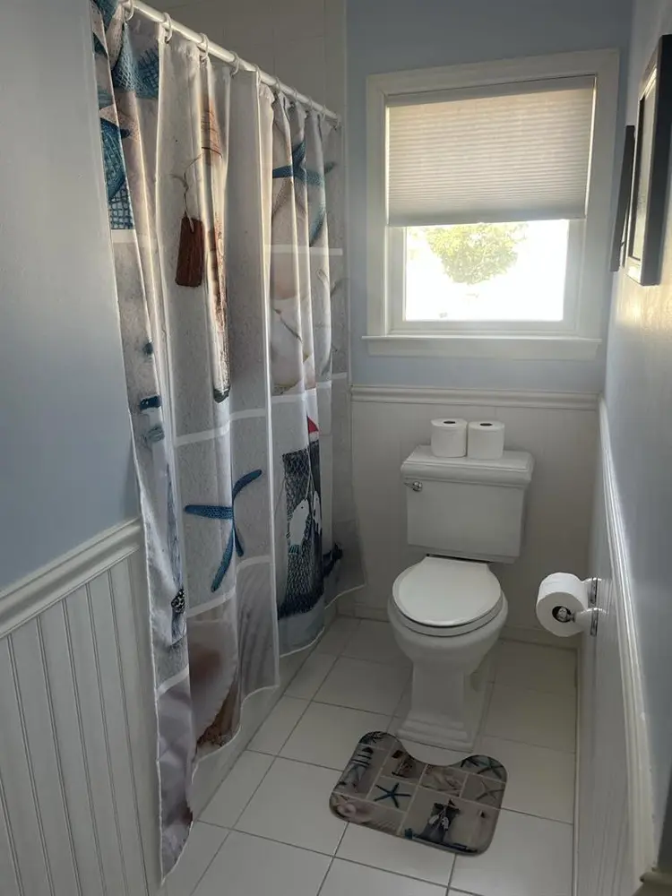 Room for rent with own bathroom