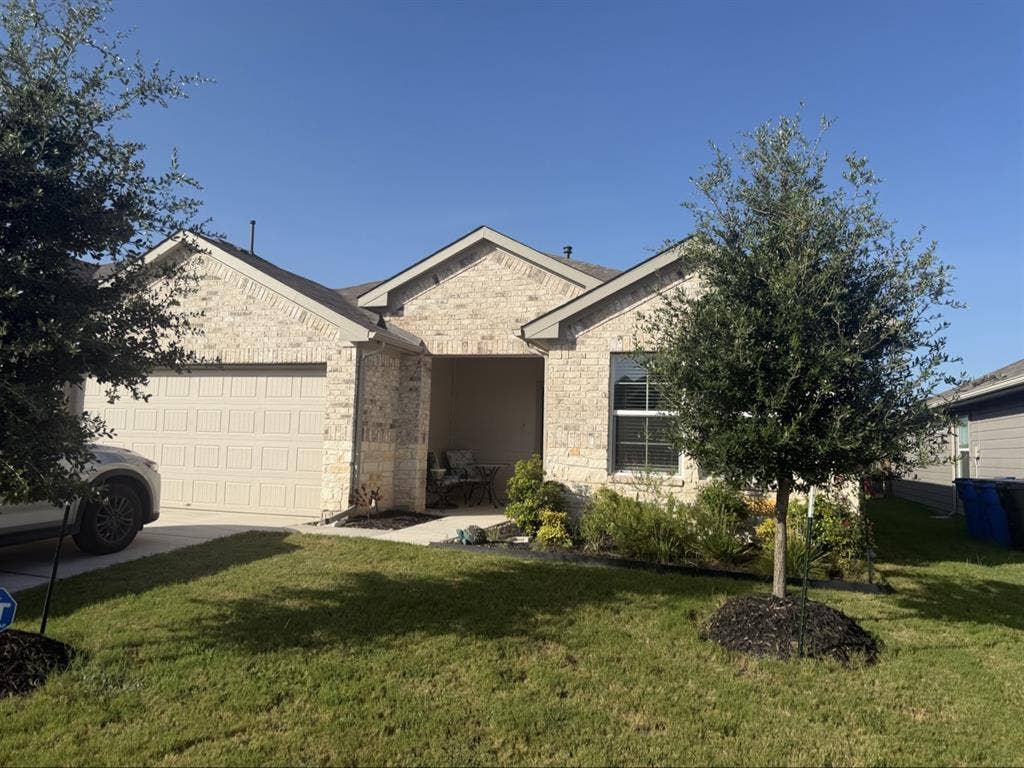 New Braunfels, Texas room to rent