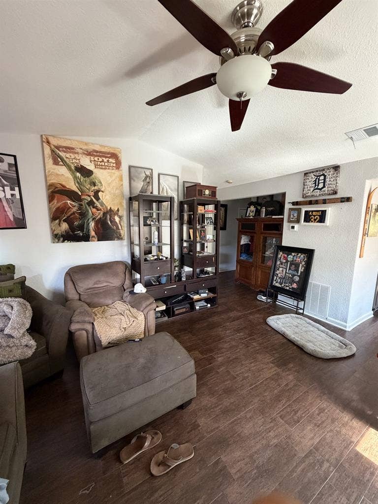 Room for rent