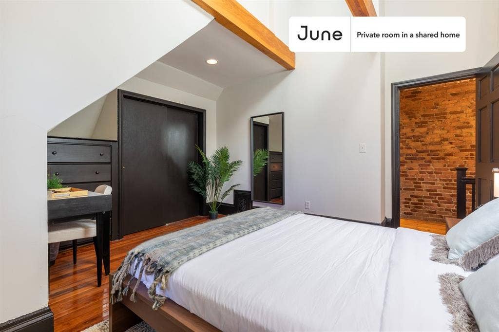 5 BR in Boston