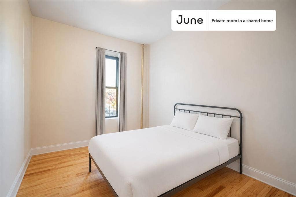 4 BR in New York City