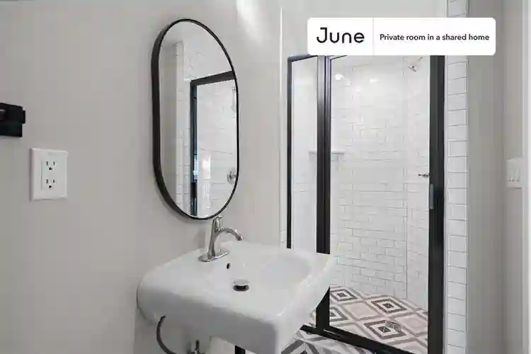 5 BR in Los Angeles