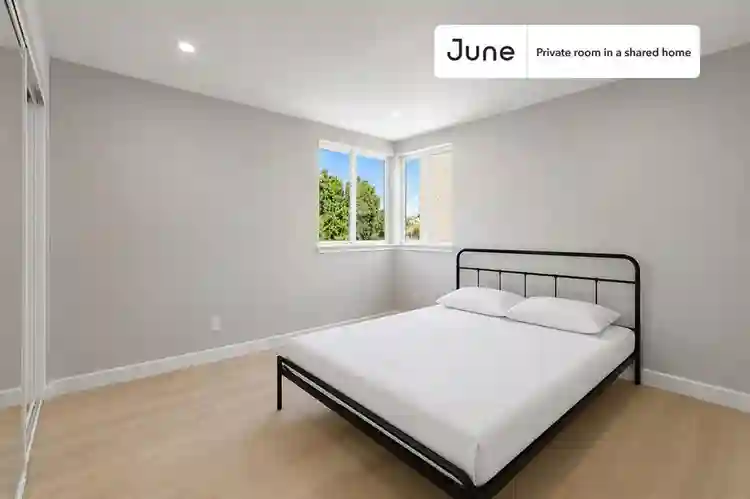 5 BR in Los Angeles