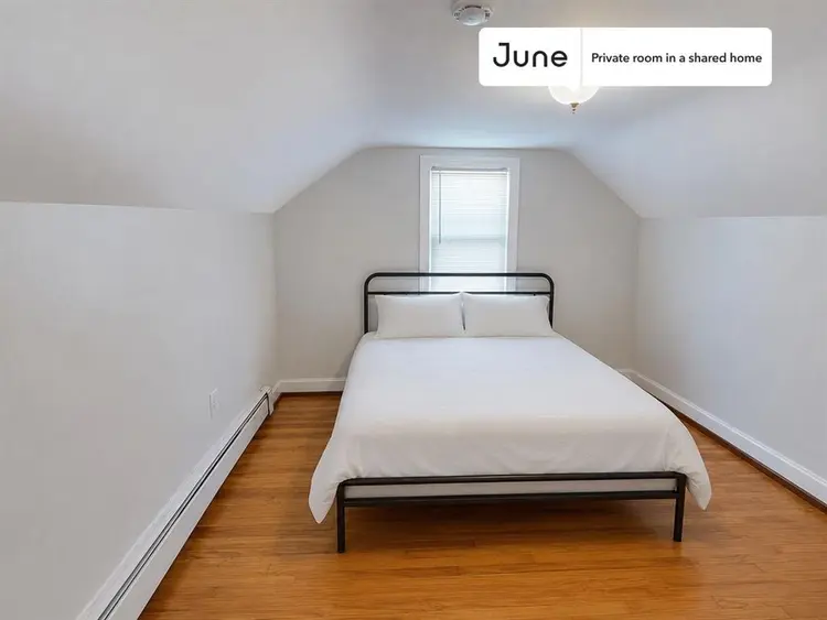 4 BR in Boston