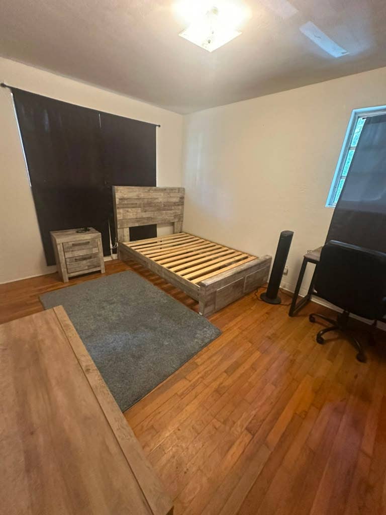 Furnished 1BR + 1BA $800/MONTH