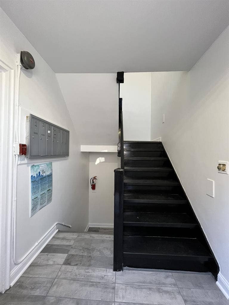 Renovated 2-bed Apt in Takoma Park