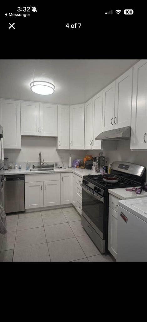 Need 1 roommate.