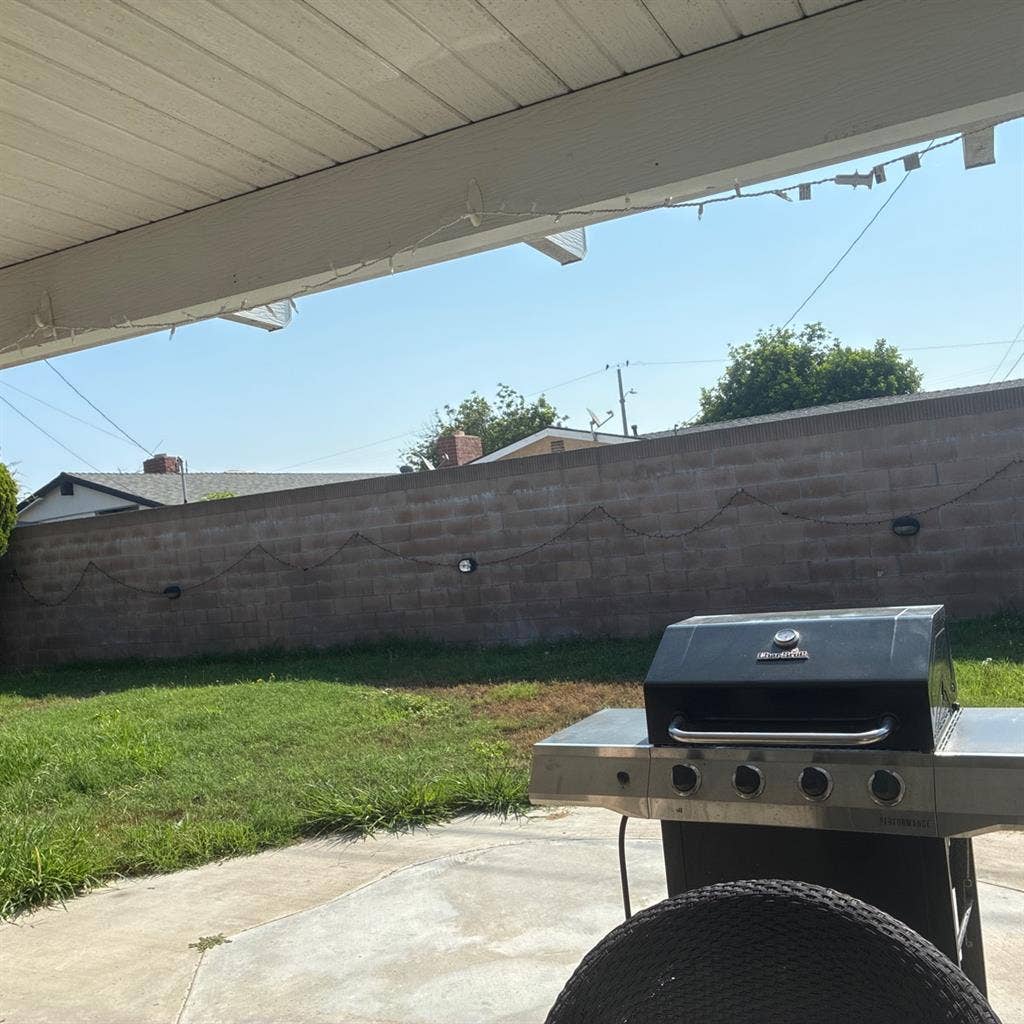 Room for rent in house
