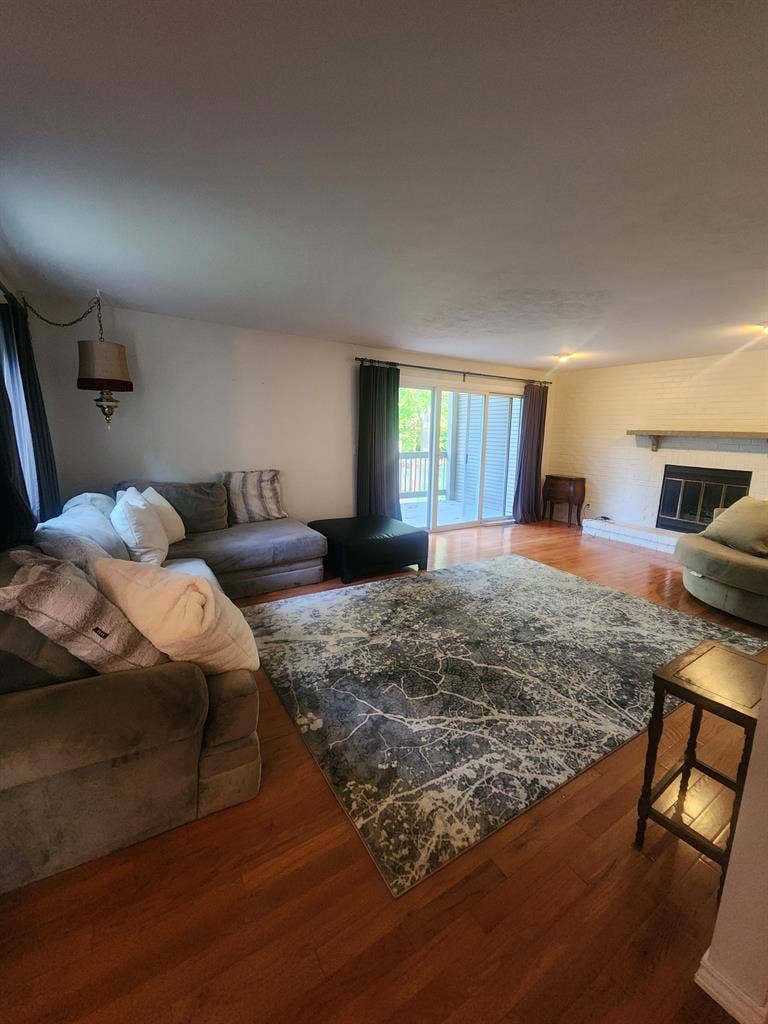 Beautiful Home 48104 area code.