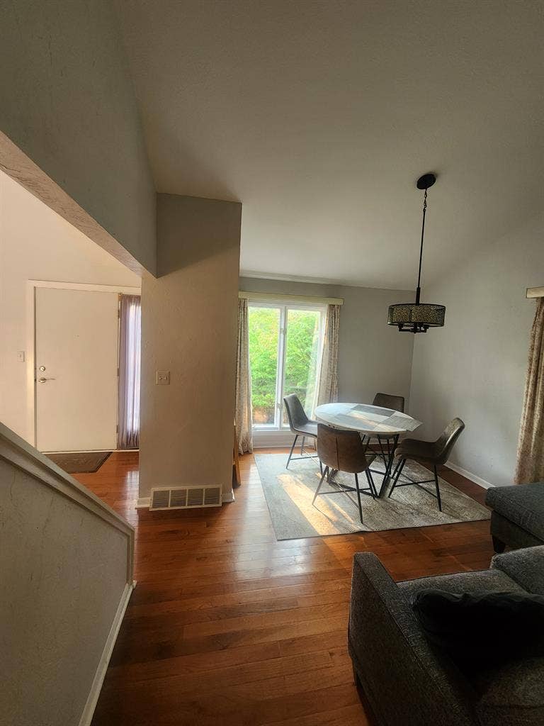 Beautiful Home 48104 area code.