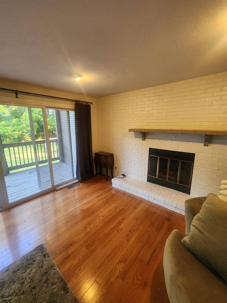 Beautiful Home 48104 area code.