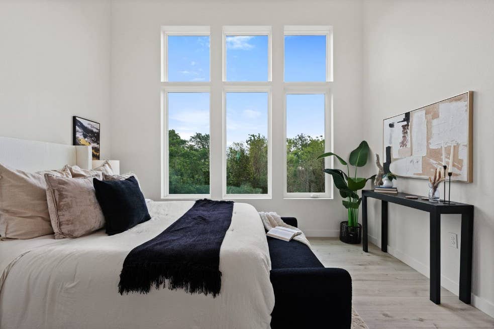 2 BR in Austin