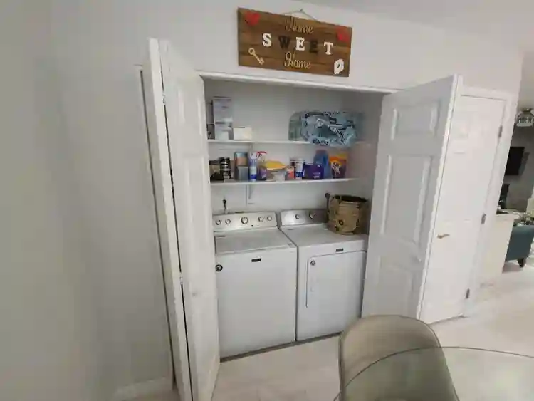 Furnish 2 Bedroom Condo Sep 1St
