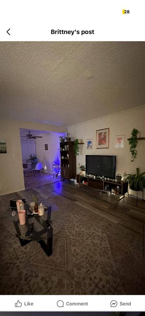Cute apartment in Glendale!