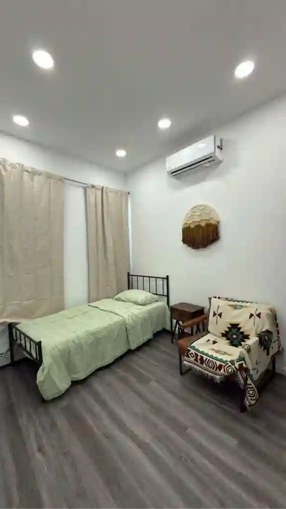 Private rooms Brooklyn Brighton B