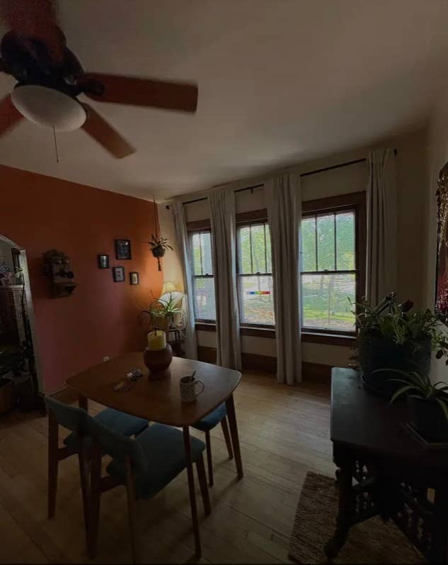 Room in East Madison from 09/01