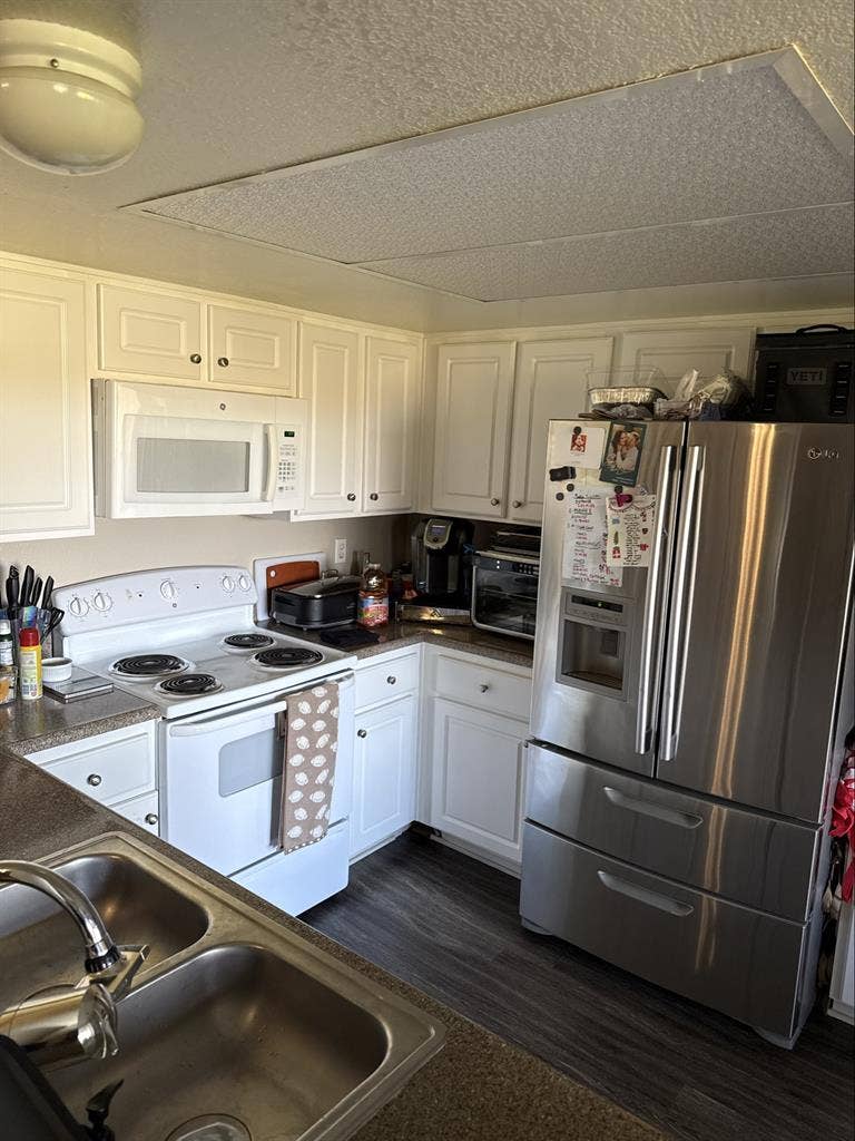Aliso Viejo Master Bedroom $1575