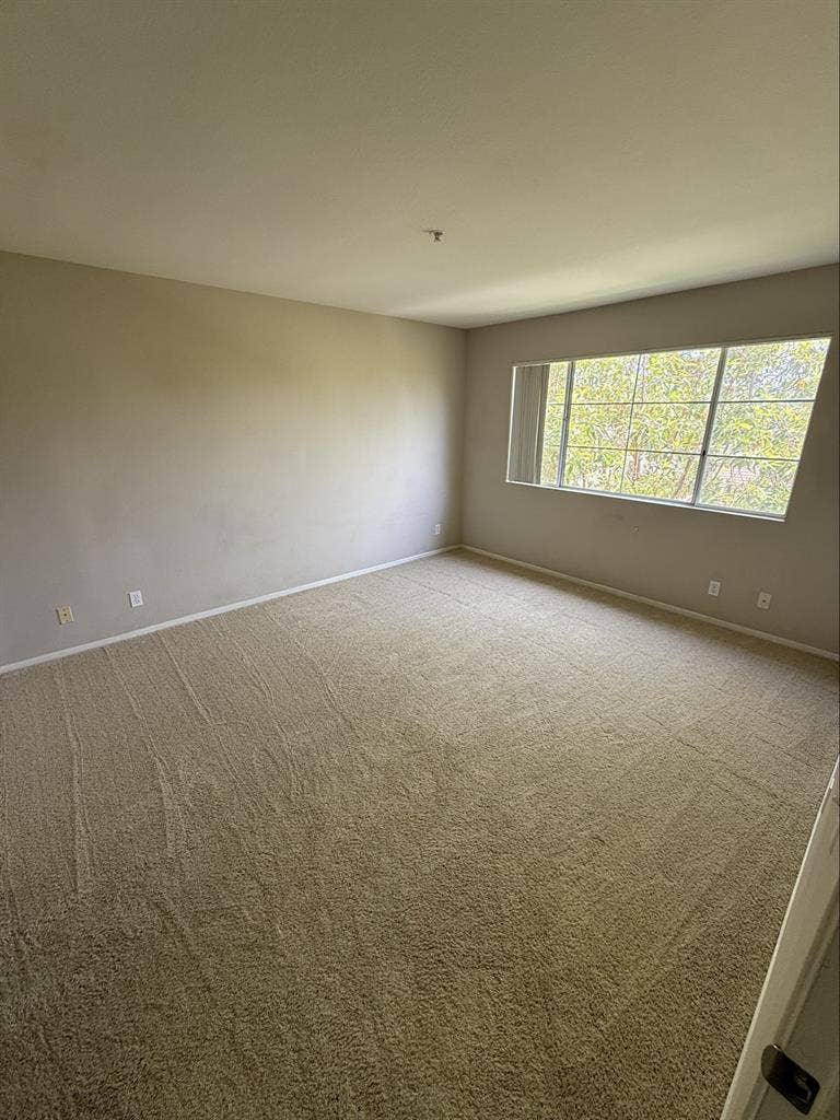 Aliso Viejo Master Bedroom $1575