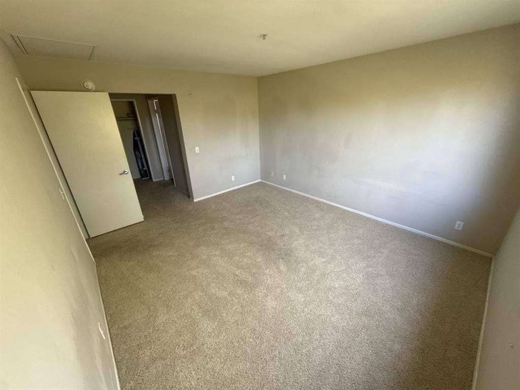 Aliso Viejo Master Bedroom $1575