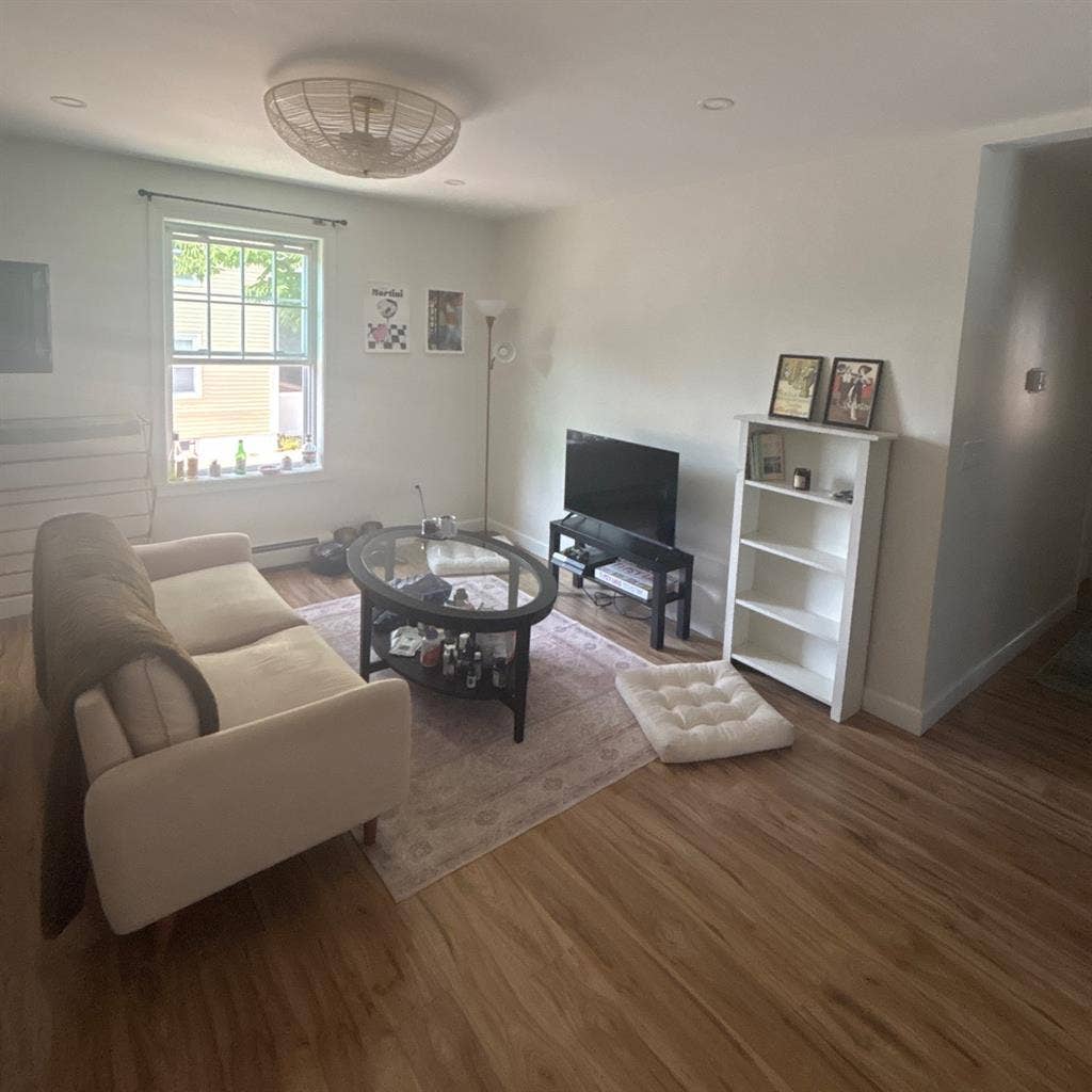 2 bedrooms @ 31 Padelford Street