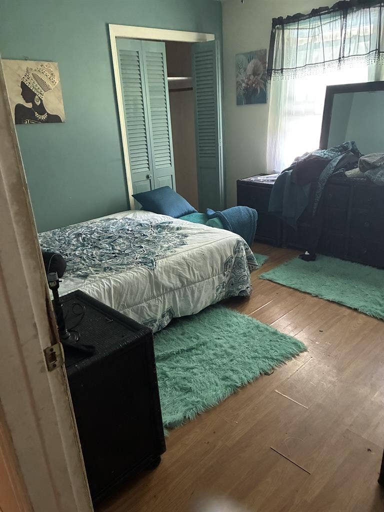 Room for rent