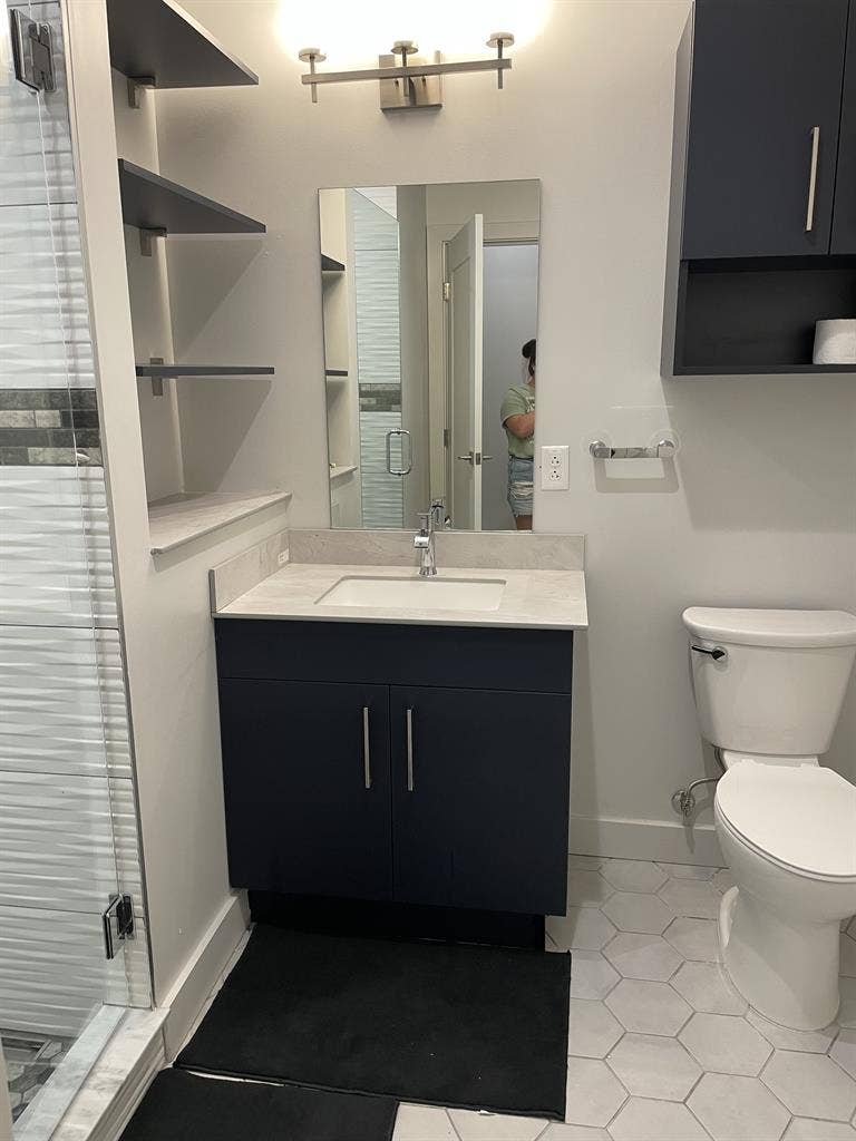 3bed/1.5bath Apartment available