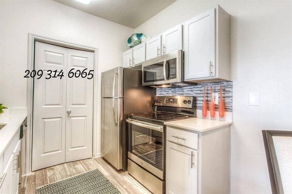 Waters Edge Villas Apartments