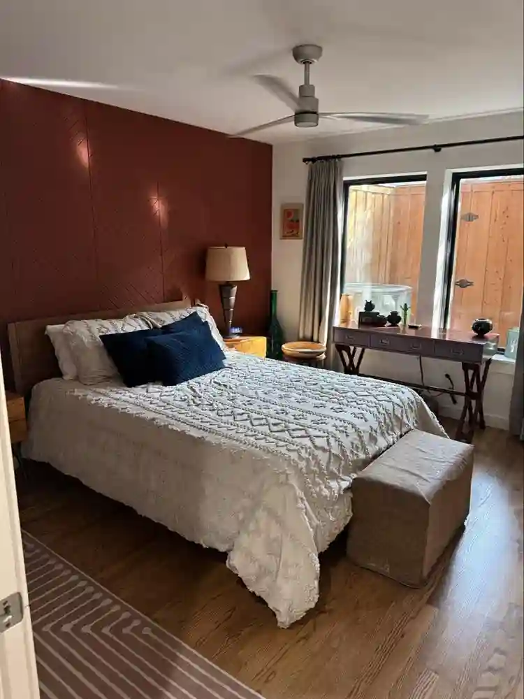 Private First-Floor Suite