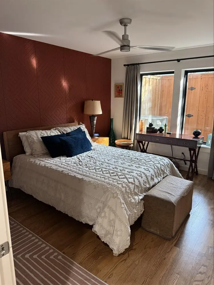 Private First-Floor Suite