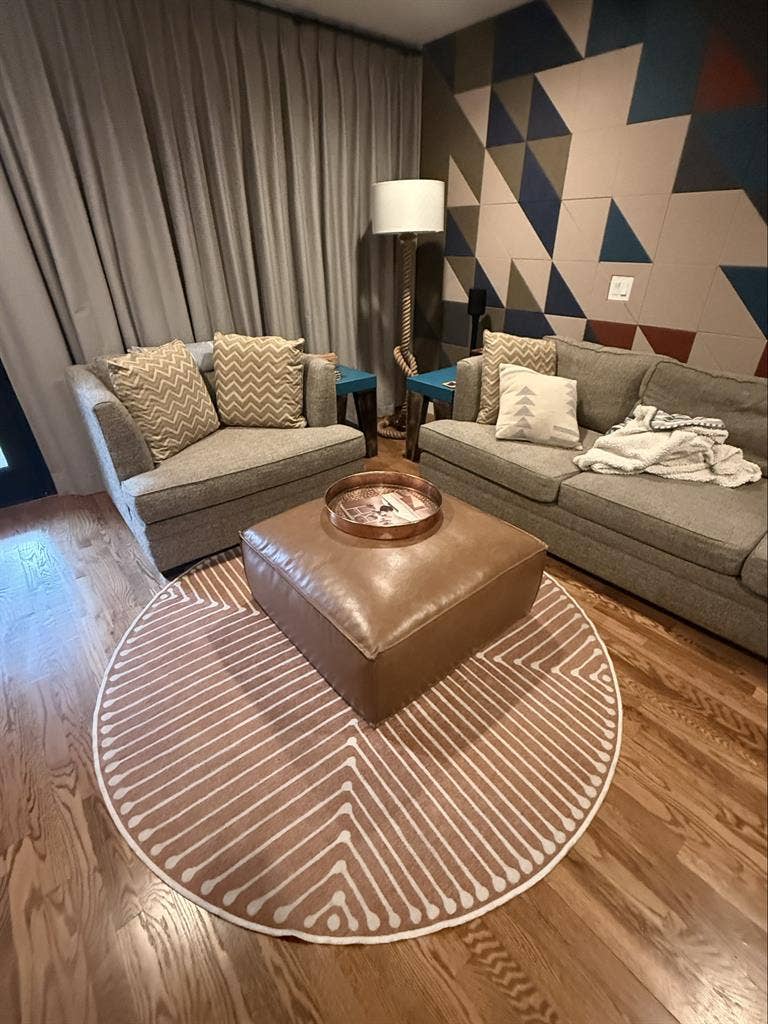 Private First-Floor Suite
