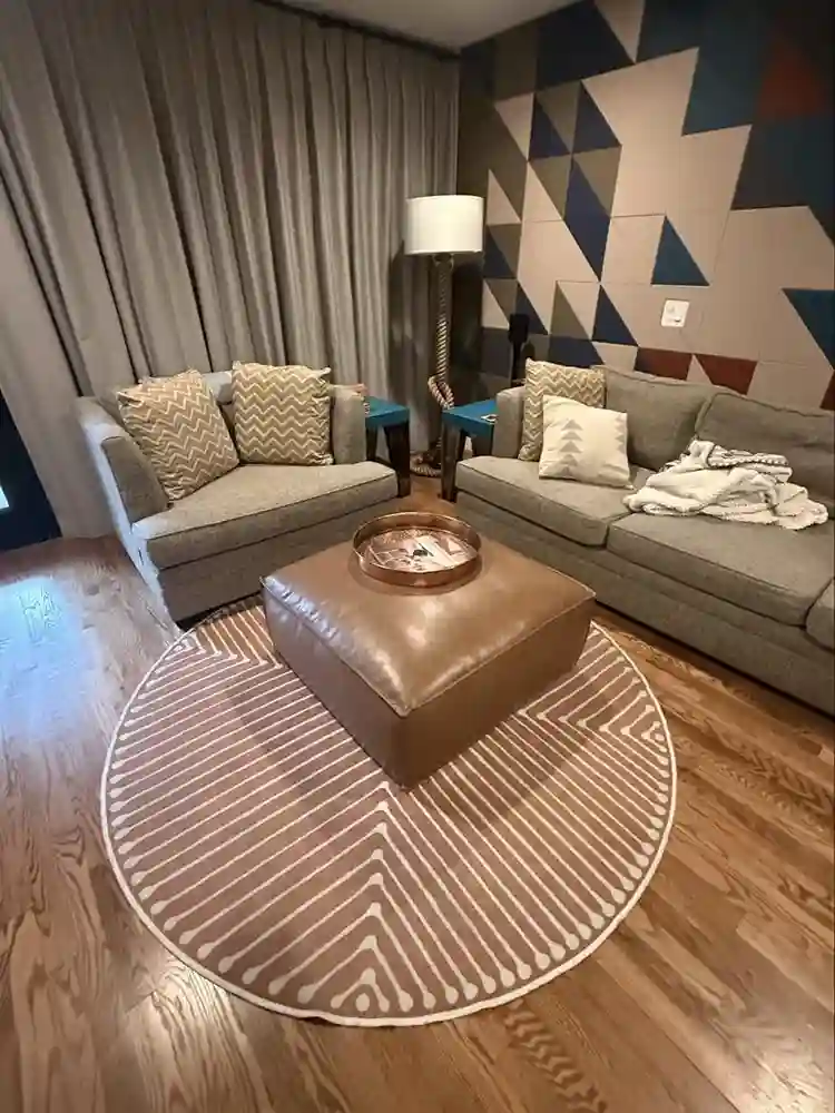 Private First-Floor Suite