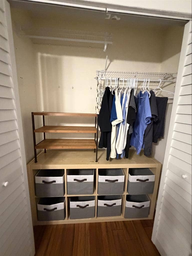 WOMEN ONLY - FURNISHED ROOM