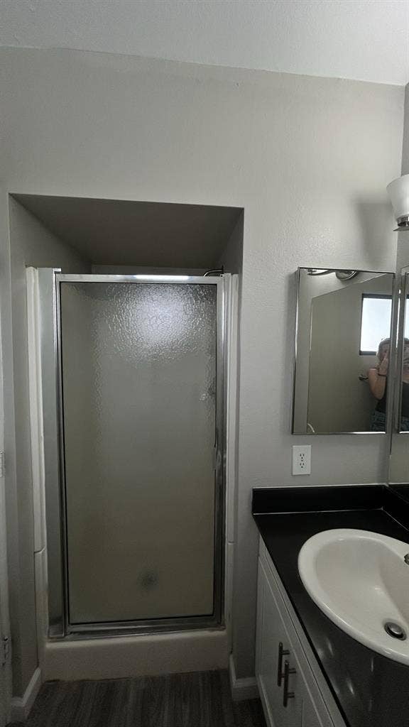 Private loft w bathroom/balcony
