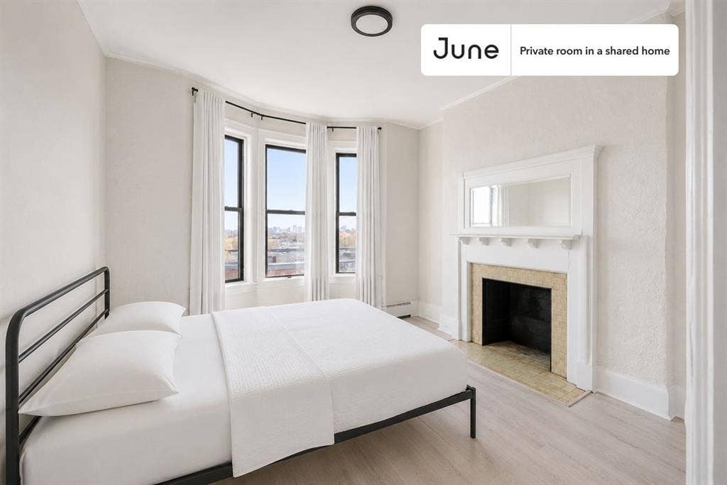4 BR in Boston