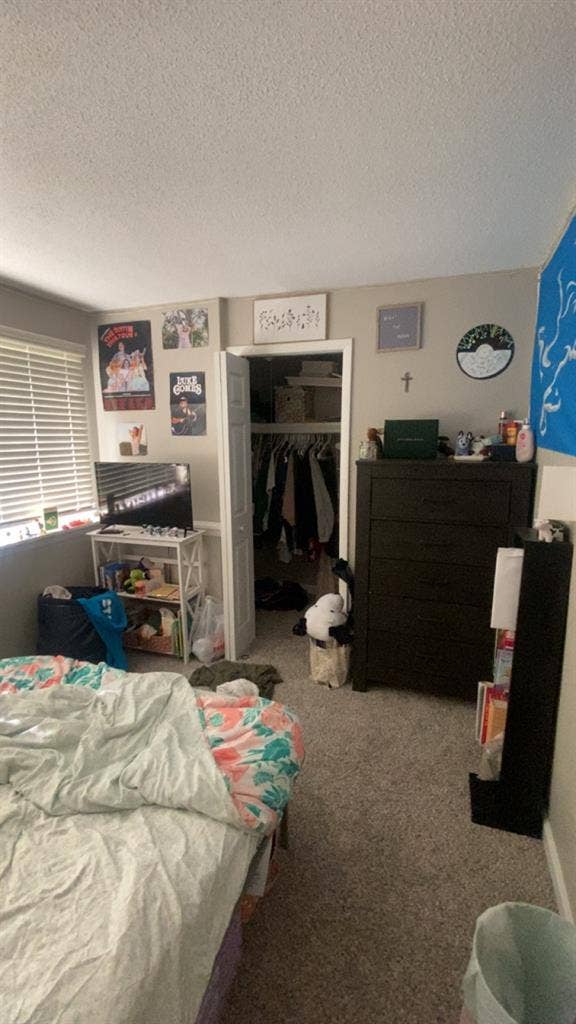 OPEN ROOM FOR RENT