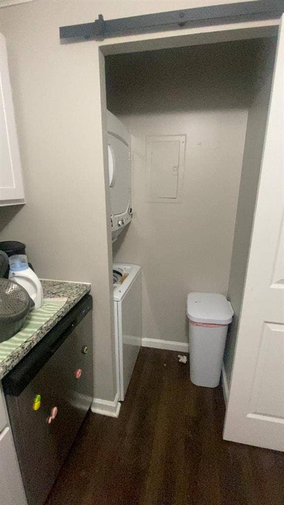 OPEN ROOM FOR RENT