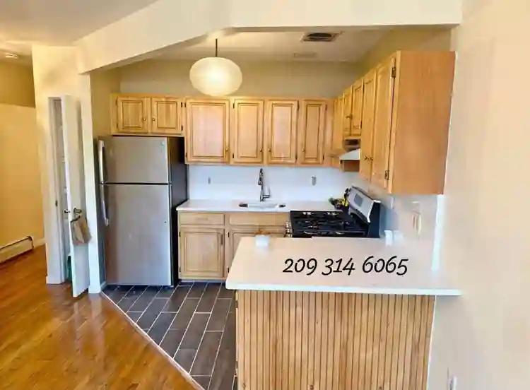Spacious 1-bedroom, 1-bath