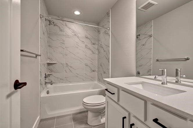 Townhome 2 Bedrooms available