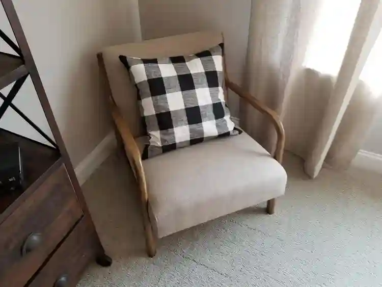Large 18x14 with private ensuite