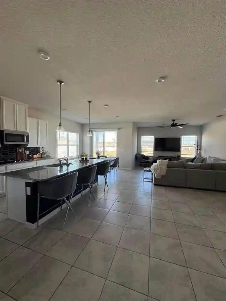 Room in Apopka w/ private bath!
