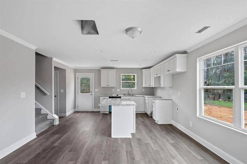 4 BR in Charlotte