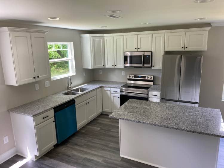 4 BR in Charlotte