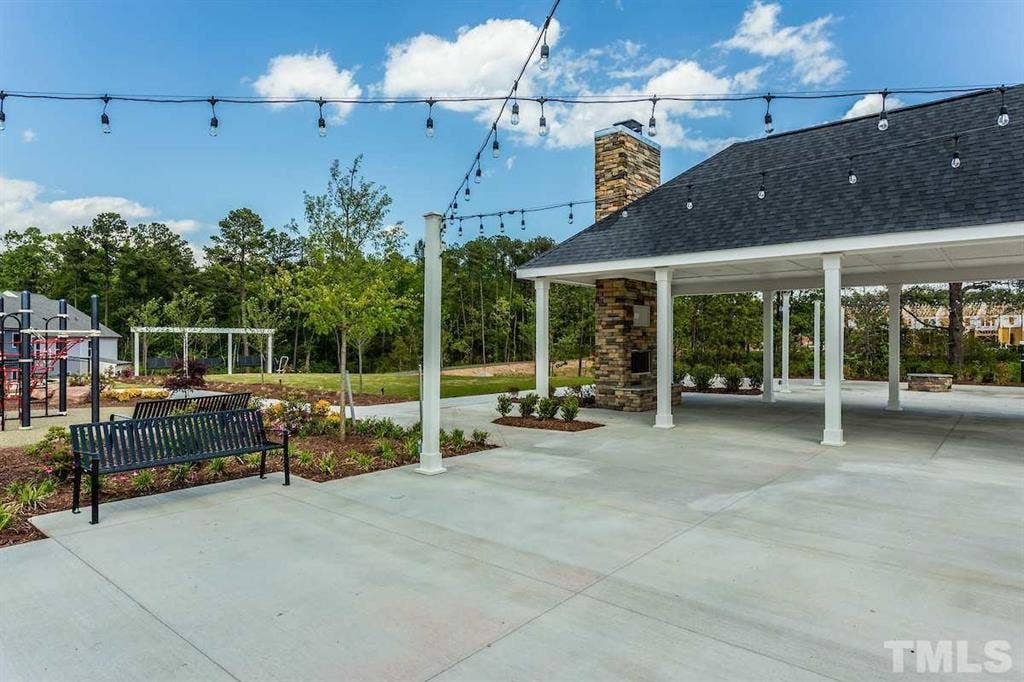 3 BR in Durham