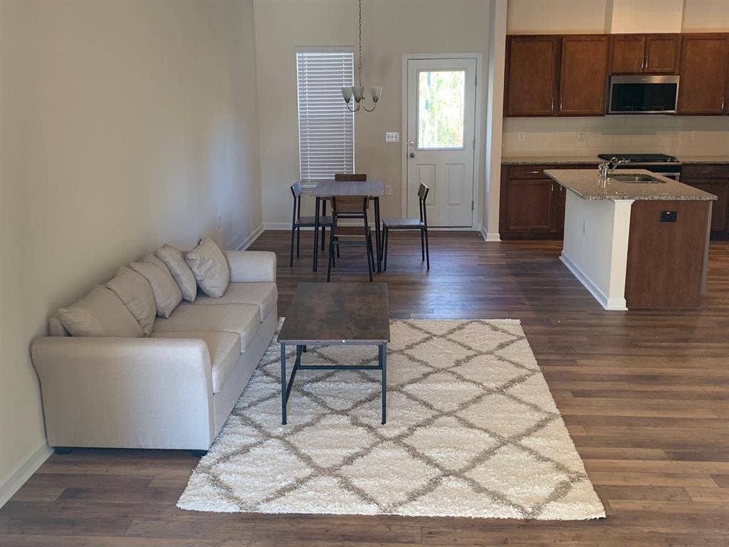3 BR in Durham