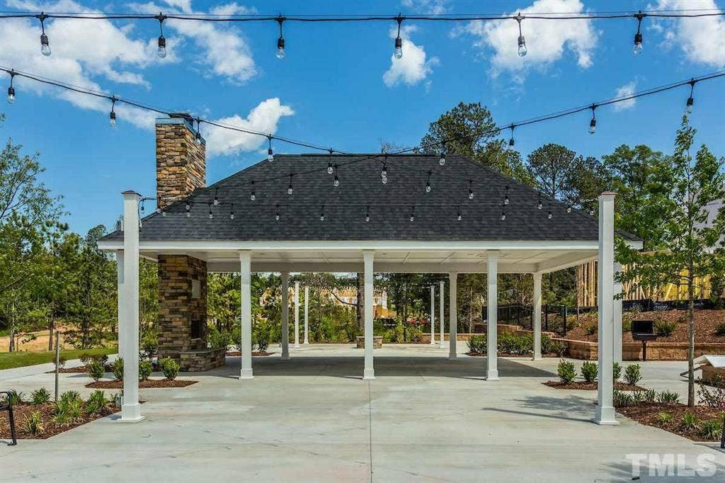 3 BR in Durham